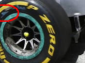 Gomme Pirelli, utilizzate senso opposto rotazione