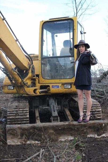 A bulldozer Girls