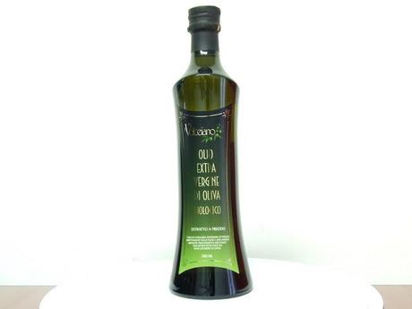 L'olio biologico extravergine d'oliva di Salerno