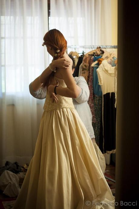 Trés Jolie – Unconventional Wedding dresses for Unconventional Women - Backstage