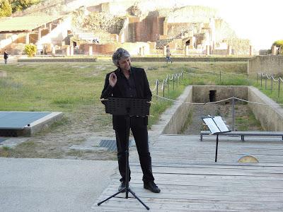 Suggestioni all'imbrunire al parco archeologico Pausilypon di Napoli