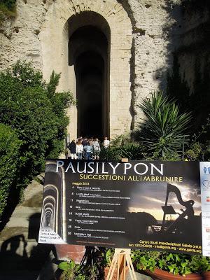 Suggestioni all'imbrunire al parco archeologico Pausilypon di Napoli