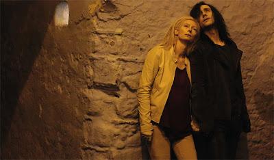 Only lovers left alive - Read and be ready