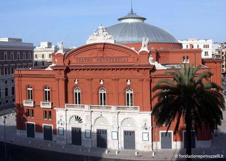 Teatro-petruzzelli-bari_esterno