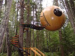 DESIGN TREE HOUSE