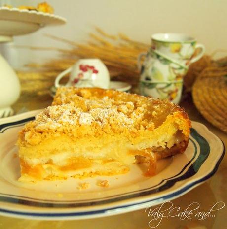 Torta di mele alla ricotta per una colazione in mezzo alla natura