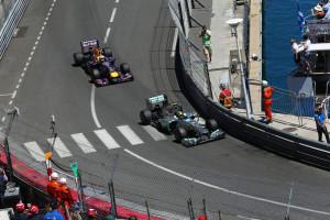 Lewis-Hamilton-Sebastian-Vettel_GP_Monaco_2013