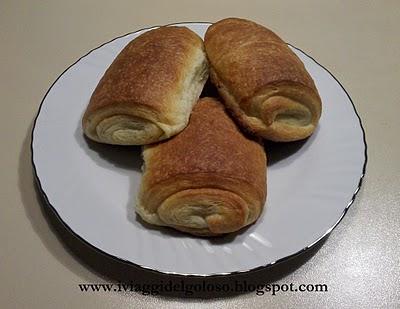 RICETTE BRIOCHES .... PAIN AU CHOCOLAT ...