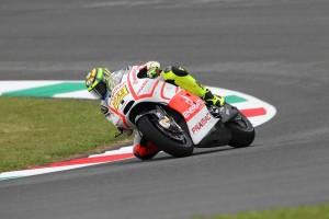 Andrea Iannone 1370086489_FF2E0405