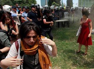 Piazza Taksim, Un altro mondo è possibile