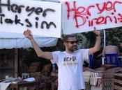 Ogni luogo Taksim: rivolta Turchia continua