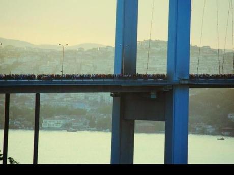 TURKEY 01-06-13 BOSPORUS BRIDGE PROTESTERS