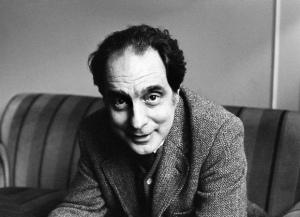 Un serafico Italo Calvino si fa beffe del dramma umano di Gioacchina