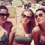 Simona Salvemini, Costanza Caracciolo e Federica Nargi in bikini in Sardegna