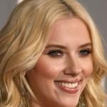 Scarlett Johansson sarà Hillary Clinton al cinema?
