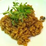 Primo Risotto alla Furia Nera, con margarote e germogli di coriandolo