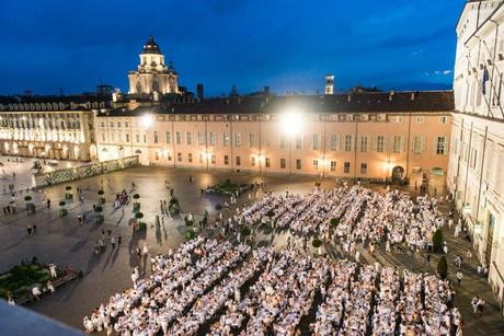 Cena in bianco a Torino - Atmosfera e magia