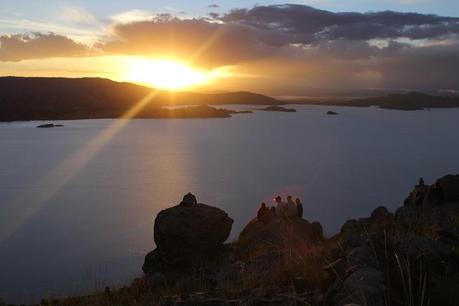 Il Lago Titicaca al tramonto