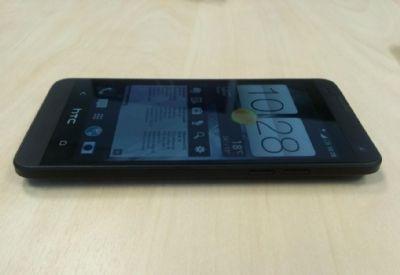 HTC One mini si mostra in una serie di foto reali
