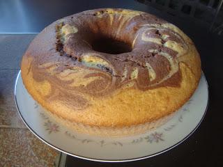 Ciambella al profumo di vaniglia e yogurt.