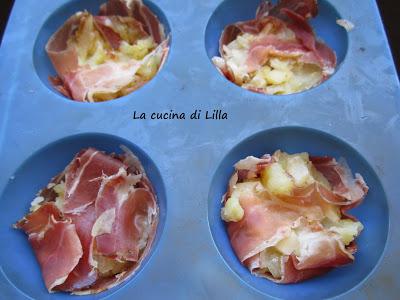 Antipasti: Cestini di speck con patate e formaggio