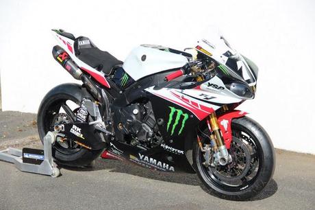 Yamaha YZF-R1 Team Yart 2013