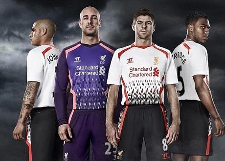 maglia-away-del-Liverpool-2013-2014-warrior