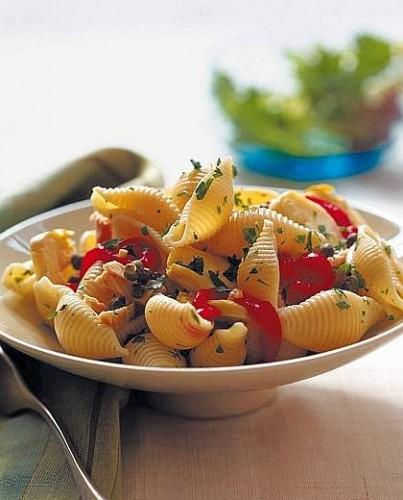 ricette,primi piatti,ricetta,capperi,pomodoro fresco