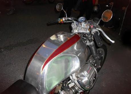 Guzzi cafe streetshot