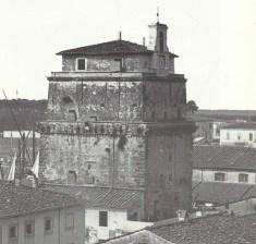 Viareggio - Torre Matilde - Foto tratta da Nuova Viareggio Ieri N.4 del febbraio 1995