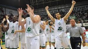  Basket: nella seconda semifinale di playoffs, Siena travolge Varese e vola in finale contro la Roma