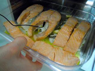 Salmone cotto a bassa temperatura su salsa di asparagi e patate
