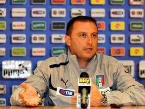 Europei di calcio Under 21: l'Italia già qualificata in semifinale affronta la Norvegia (ore 18, tv Rai 2, Rai HD, Rai Sport 1) Europei di calcio Under 21: l'Italia già qualificata in semifinale affronta la Norvegia (ore 18, tv Rai 2, Rai HD, Rai Sport 1)