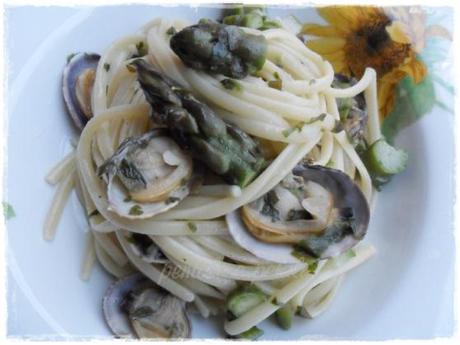 Linguine semi risottate… Vongole ed Asparagi!