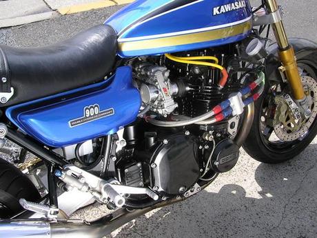 Kawasaki Z 750 by Auto Magic