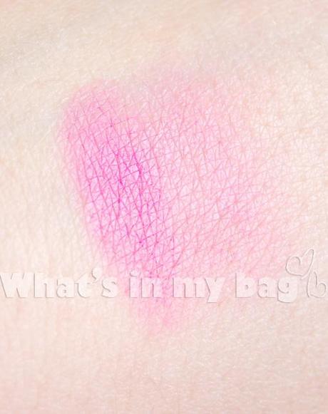 A close up on make up n°166: Glossip Make up, Compact Blush n°07 LE Neon Love