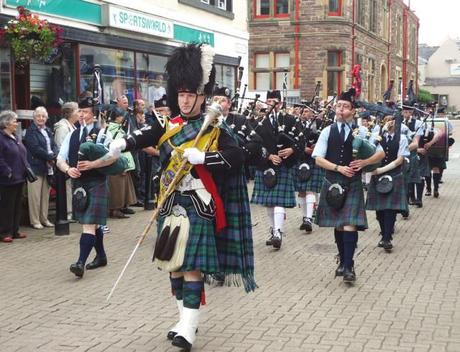 Lewis pipe band