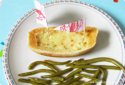 Barchette per cena con intrattenimento