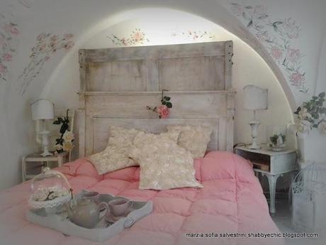 Romantic Little Room