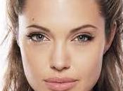 Effetto Jolie: aumentano richieste rimozione seno anche Italia