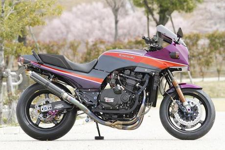 Kawasaki GPZ 900 R by Shabon Dama
