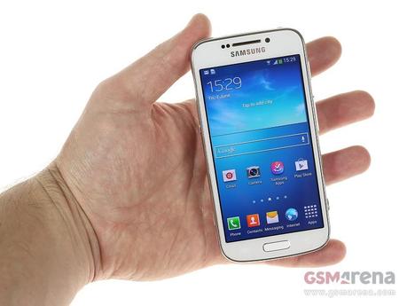 Galaxy S4 Zoom: primo Hands-On