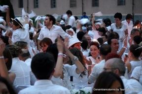 Eventi| Unconventional Dinner. Cena in bianco Torino 2013.