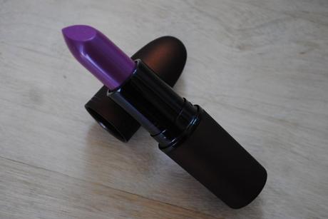 Review - Mac Temperature Rising - Feel my pulse, Underdressed