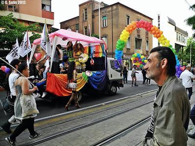 UN MONDO ARCOBALENO