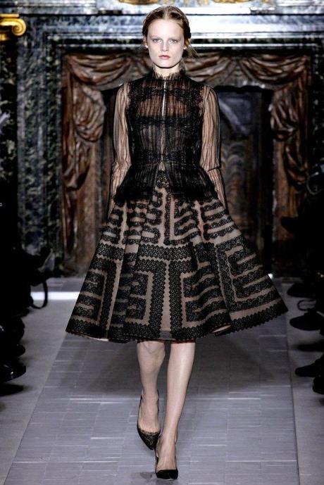 Valentino  Spring Summer 2013, Haute Couture collection-22