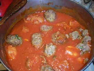 Polpette al sugo napoletane