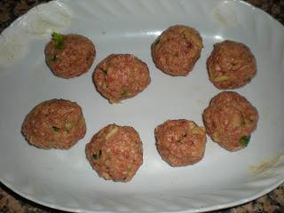 Polpette al sugo napoletane