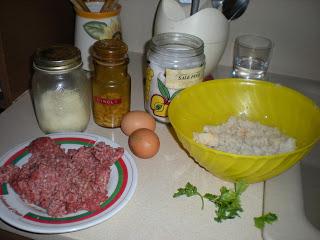 Polpette al sugo napoletane