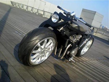 GSX-R Bobber by KMP